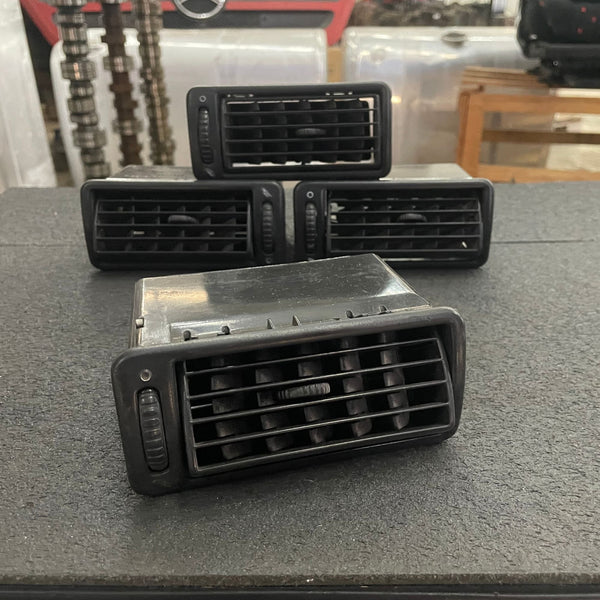 Difusor Ar Painel Volvo Fh Classico – Código 20911930