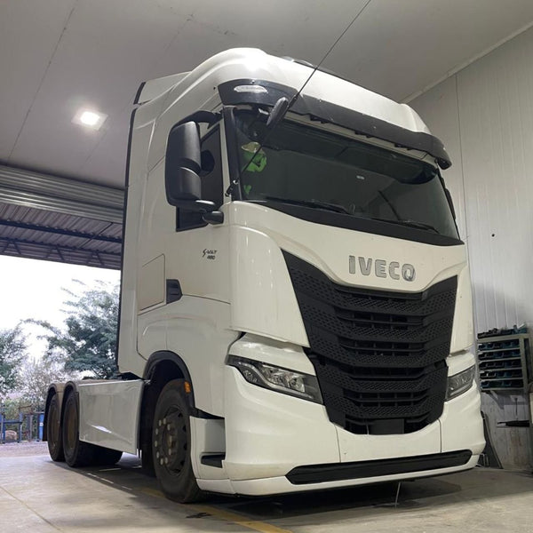 Spoiler Iveco S-Way (Plástico)