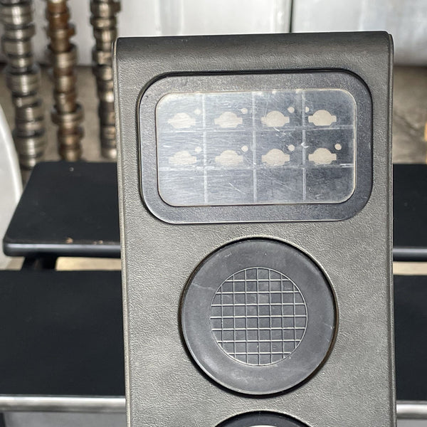 Moldura de Painel de Instrumentos com Horímetro – Cód. 372620 | Aplicação Scania  S4