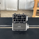 Difusor de Ar Original – Volvo FH New Lado Direito | Cód. 82348422