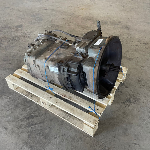 Caixa Câmbio ZF16S1650