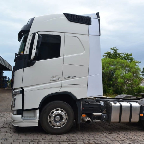Defletor De Ar Cegonheiro Volvo FH Globetrotter a partir de 2015 Com Teto Standard - Rodoplast