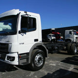 Paralama Estribo Mercedes-Benz Atego 2008 até 2011