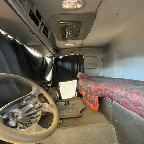 Cabine Mercedes-Benz Actros 2013 - Para Peças