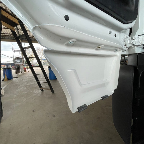 Tampa Estribo Iveco Tector e Cursor 2021 2022