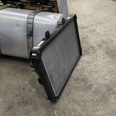 Radiador Mercedes-Benz Axor 2035 a 3344 - Código 9405001803