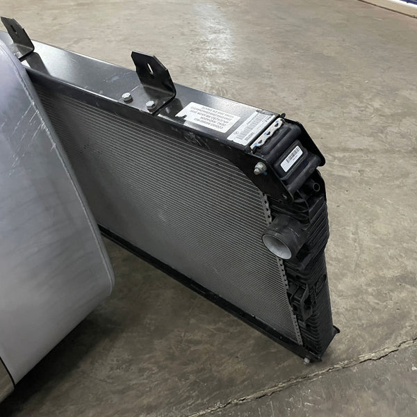 Radiador Mercedes-Benz Axor 2035 a 3344 - Código 9405001803