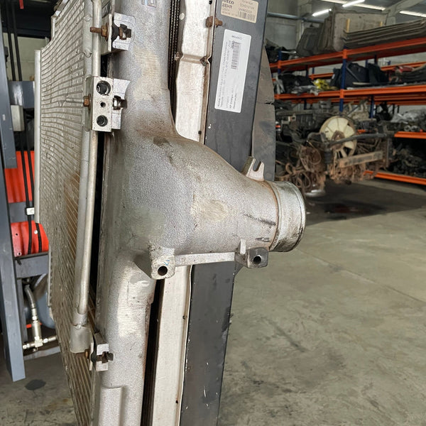 Kit Radiador com Condensador Iveco Stralis