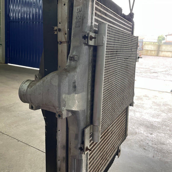 Kit Radiador com Condensador Iveco Stralis