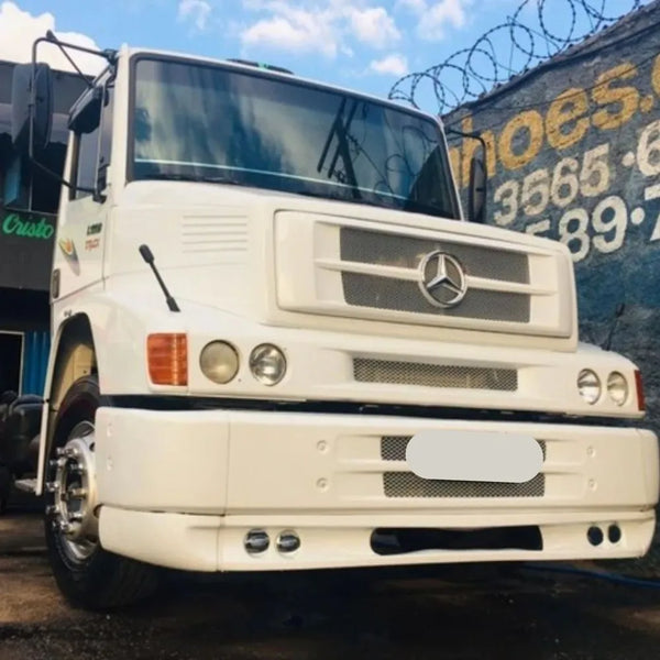 Grade Mercedes-Benz 1620 1938 LS Superior Sem Frisos Cromados