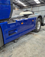 Carenagem Side Skirt Lateral Scania NTG Entre eixo 3150 mm/3350 mm/3550 mm/3600 mm Escapamento Lado Esquerdo - Boff