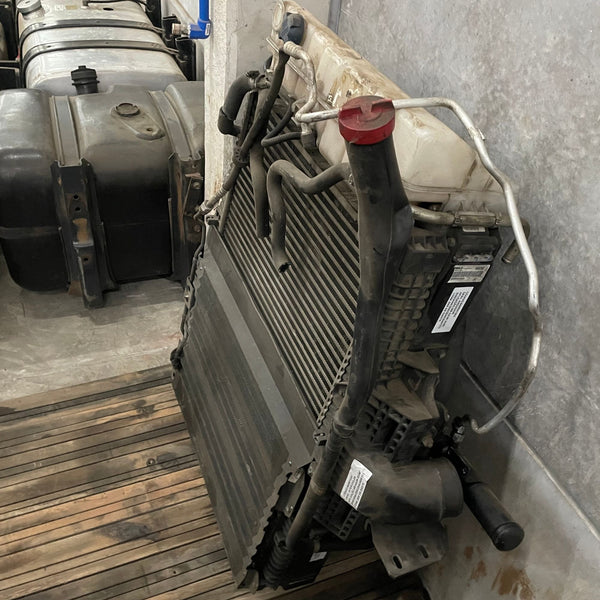 Kit Radiador Mercedes-Benz Axor 2005 em Diante