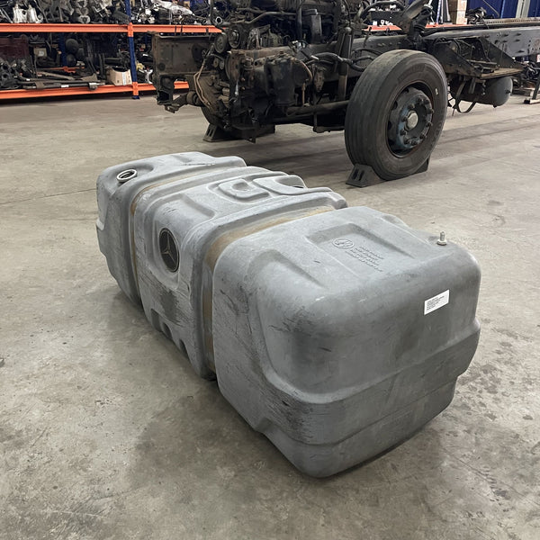 Tanque Combustível 590 Litros – Mercedes-Benz Axor - Código: 9584701201