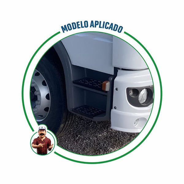 Pisante Superior Estribo Mercedes-Benz Atego 2013 em diante - Plástico