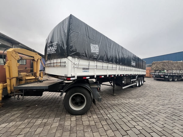 Lona de Vinil para caminhão 11 X 5,7 Metros (Impermeável)