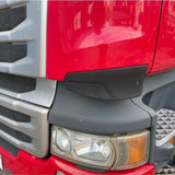 Acabamento Defletor de Coluna Scania R 2014 até 2018 Streamline