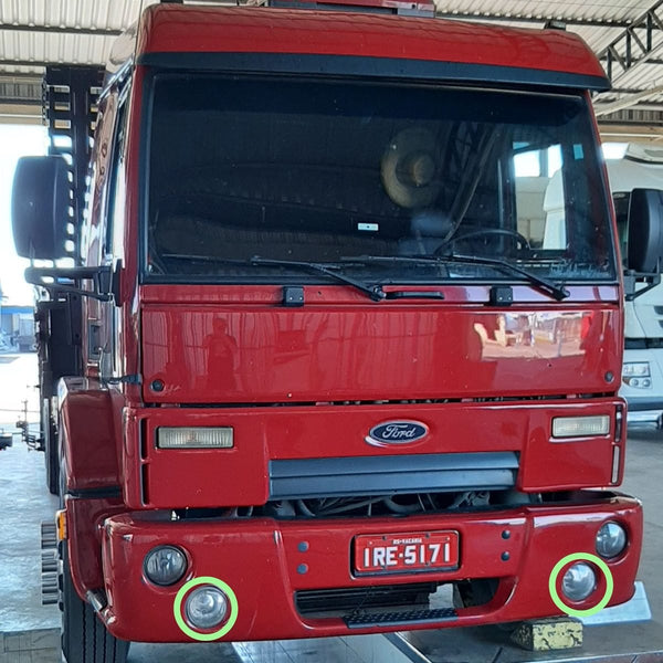 Farol Luz Alta Ford Cargo 2006