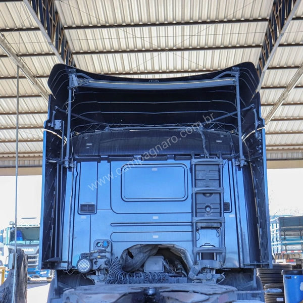 Defletor de Ar Lateral (Sem Recorte Charuto) - Scania Série 4 e 5  (P94 / 114 / 124)