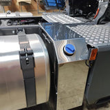 Acabamento de Inox do Tanque do Arla 80 Litros Scania NTG