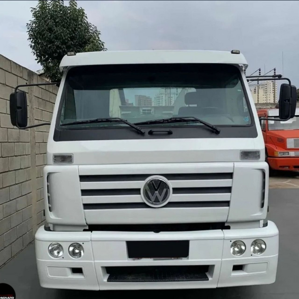 Defletor de Ar Coluna Frontal Volkswagen Worker Titan - Rodoplast
