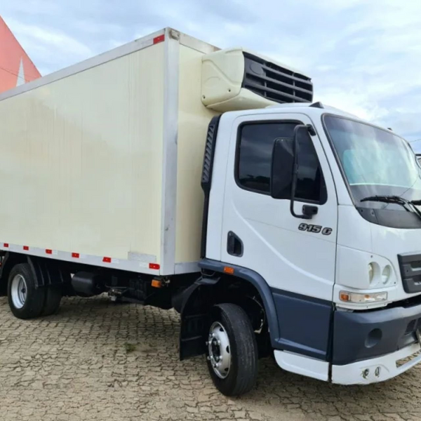 Paralama Cabine Traseiro Mercedes-Benz Accelo