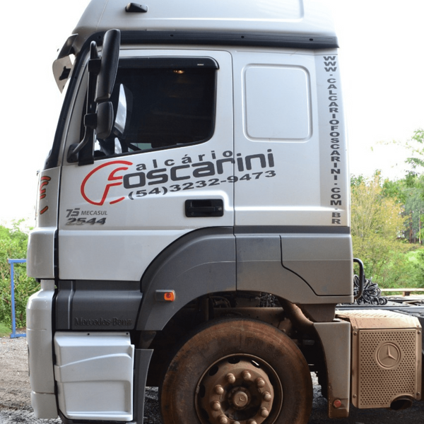 Tampa Estribo Mercedes-Benz Axor 2035/2540/2543/2544
