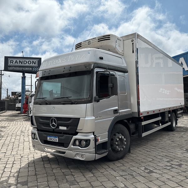 Ponteira de Para-choque Mercedes-Benz Atego - VEDL