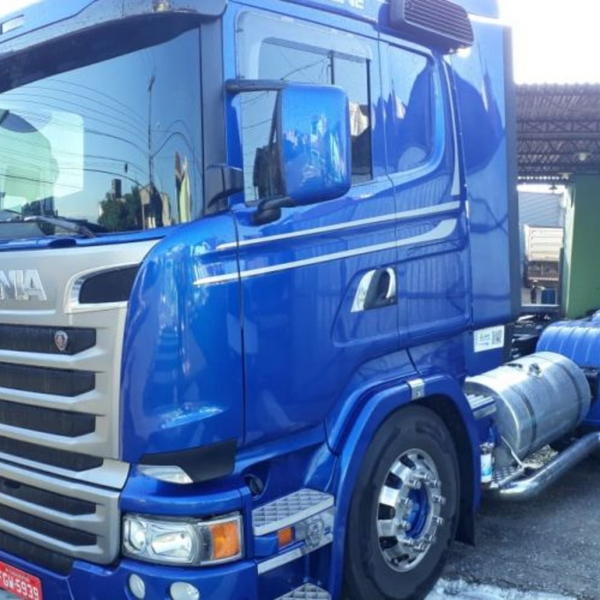 Acabamento de Maçaneta em inox para Caminhão Scania serie4 cabine P G R Highline Streamline