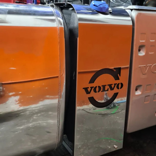 Acabamento de Inox do Tanque de Arla do Volvo Fh 2015 em diante