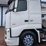 Acabamento Paralama cabine Volvo FH 2004 até 2014 - Fibroplast