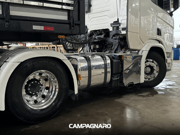 Roda de caminhão em Alumínio XBRI 22,5X8,25 10X335 mm forjada e polida
