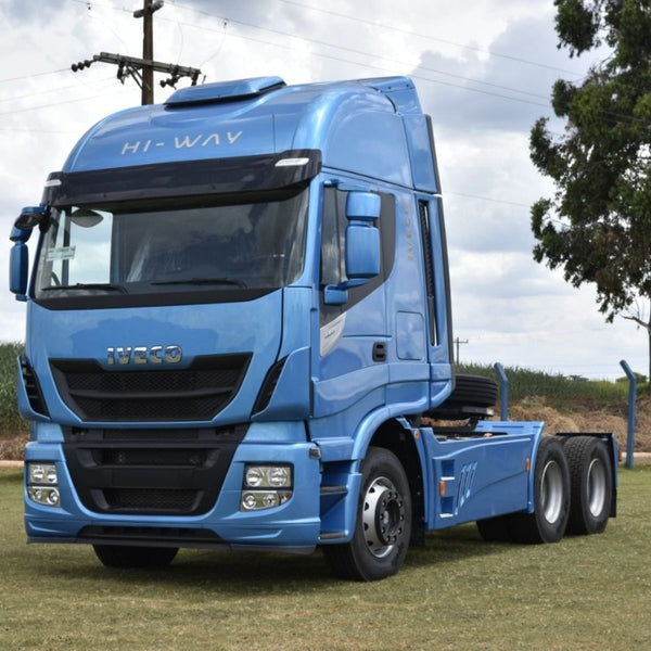 Carenagem Side Skirt  Lateral Iveco HI-WAY 3500 mm Entre Eixos - Fibroplast